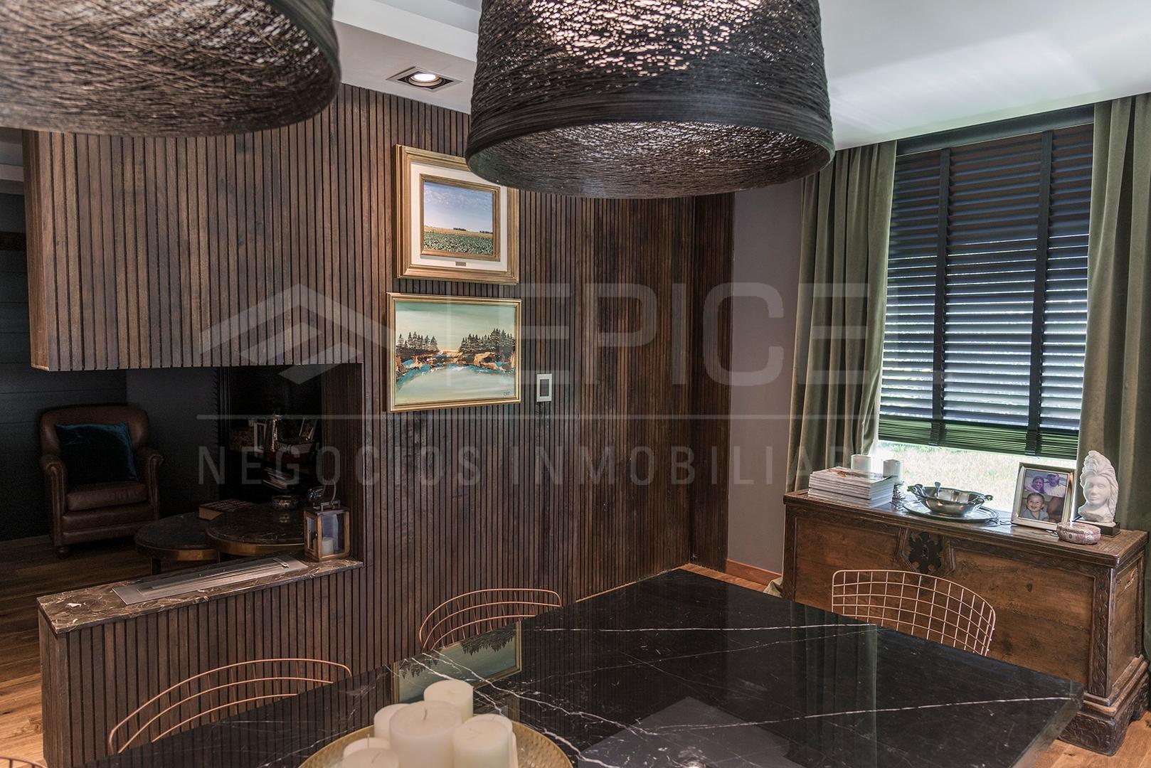 Casa 4 ambientes con 4 baños