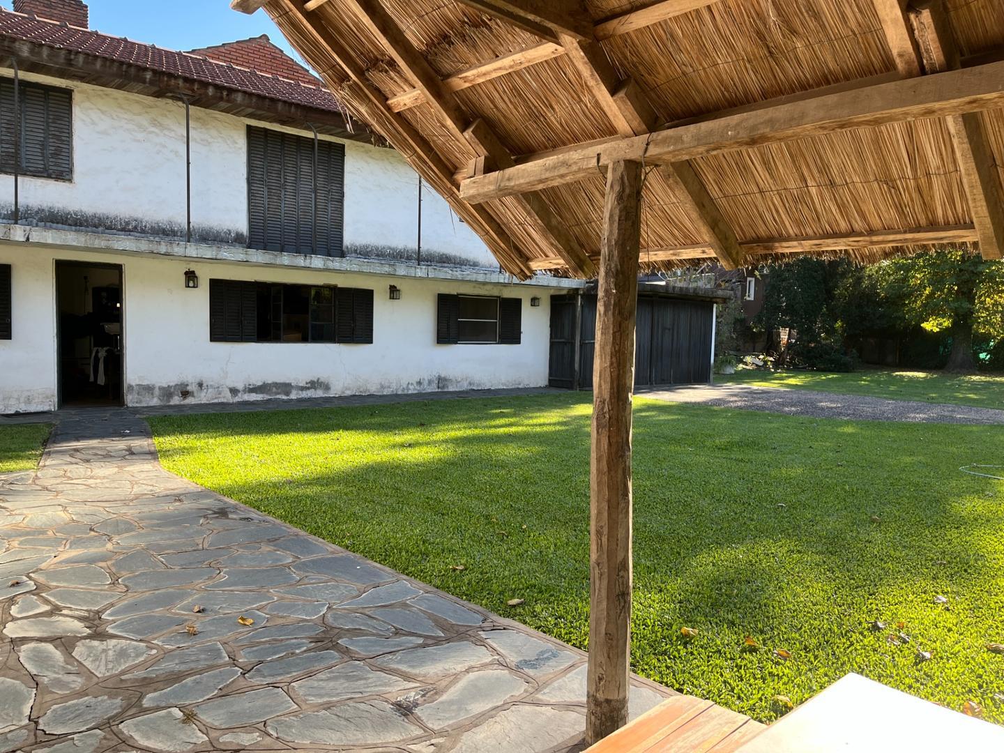 San Isidro G.c. Esquina Rosario G.c.