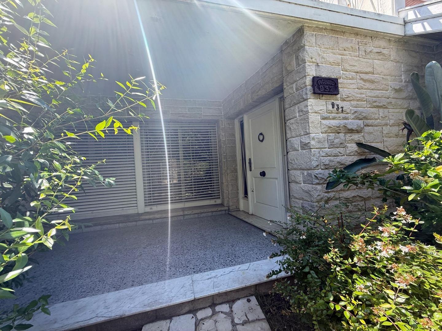 Casa en Venta en Banfield, USD 470.000