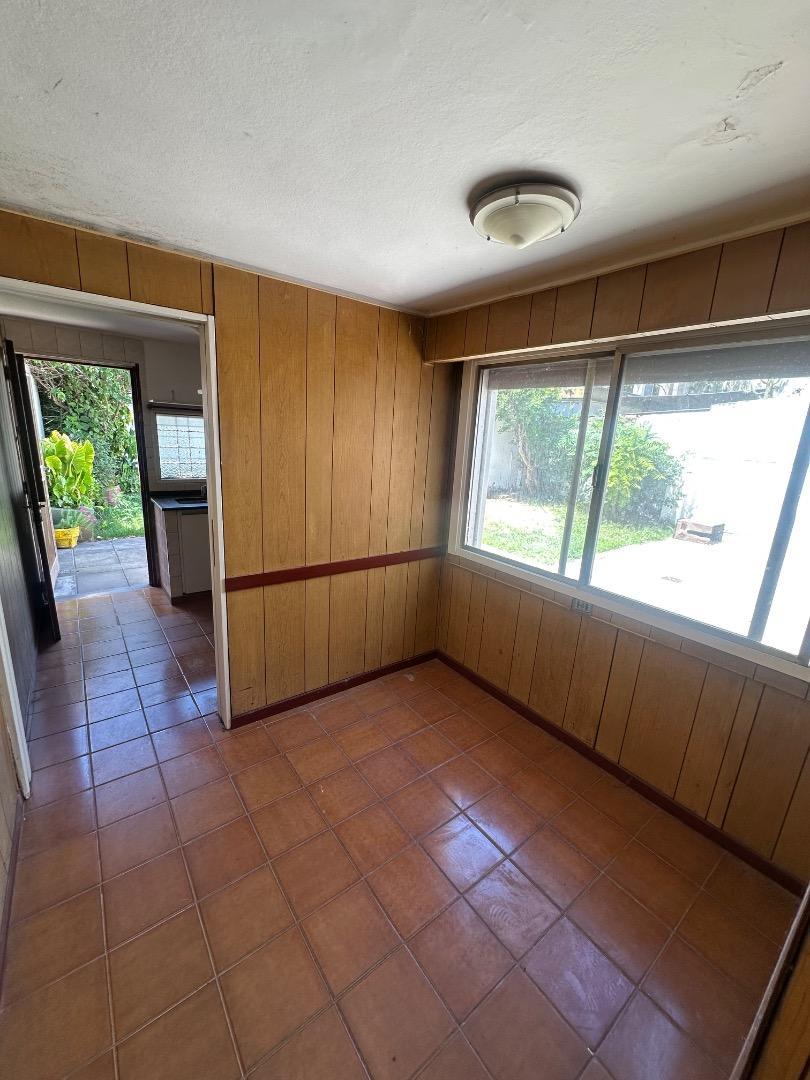 VENTA CASA 2 DORMITORIOS FONDO LIBRE MERLO