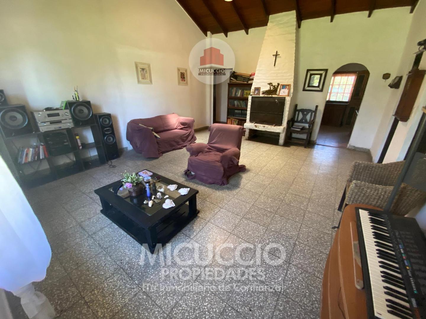 Casaquinta en venta | Kennedy N°1650 | Barrio El Cazador