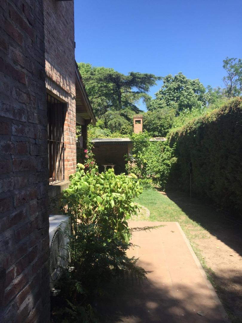 Casa en Alquiler en Don Torcuato, USD 2.500