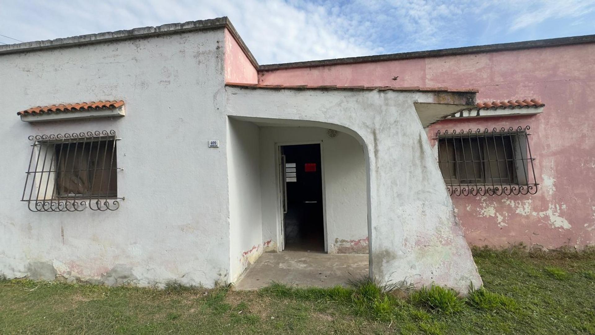 CASA EN VENTA 1 DORMITORIO A REFACCIONAR-ANDINO