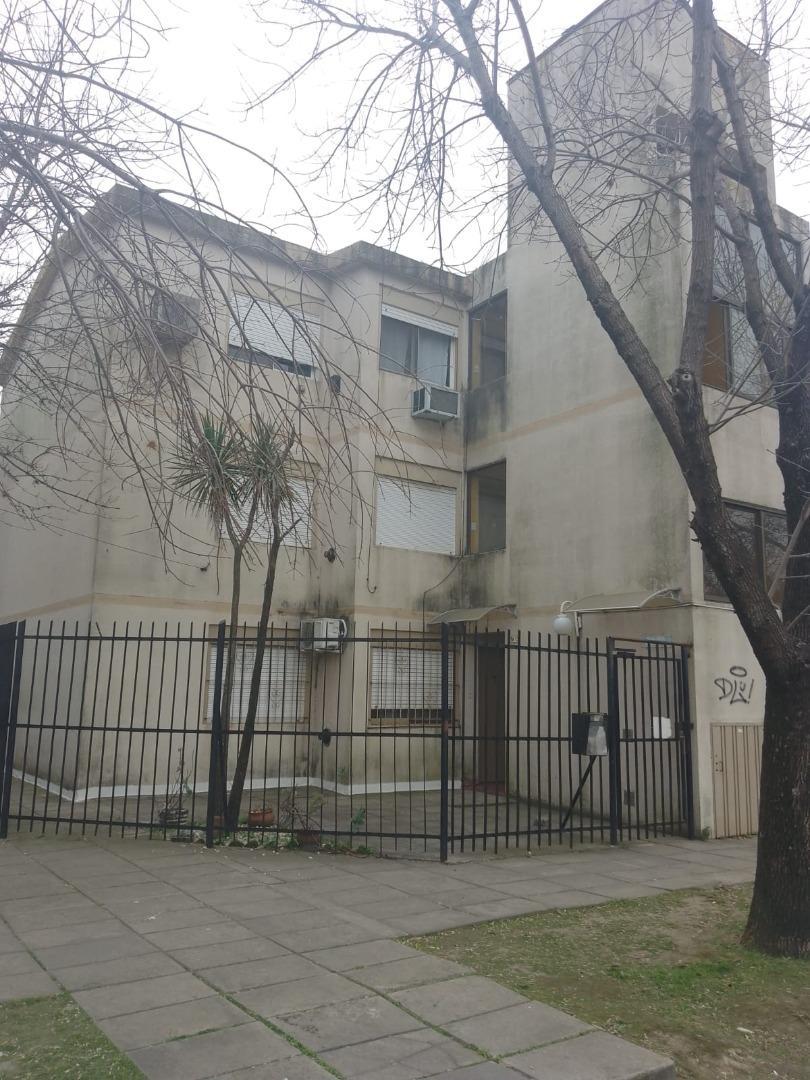 Las Heras 909 , Piso 2