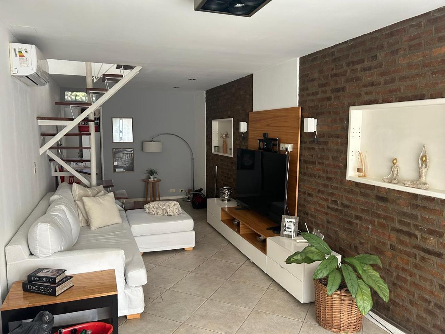 Casa en Venta en Villa Ballester, USD 315.000