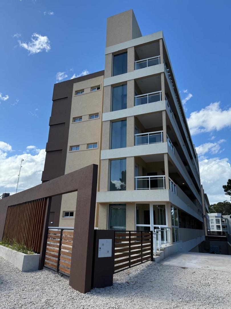 Avenida Del Mar Y Calle Picaflores