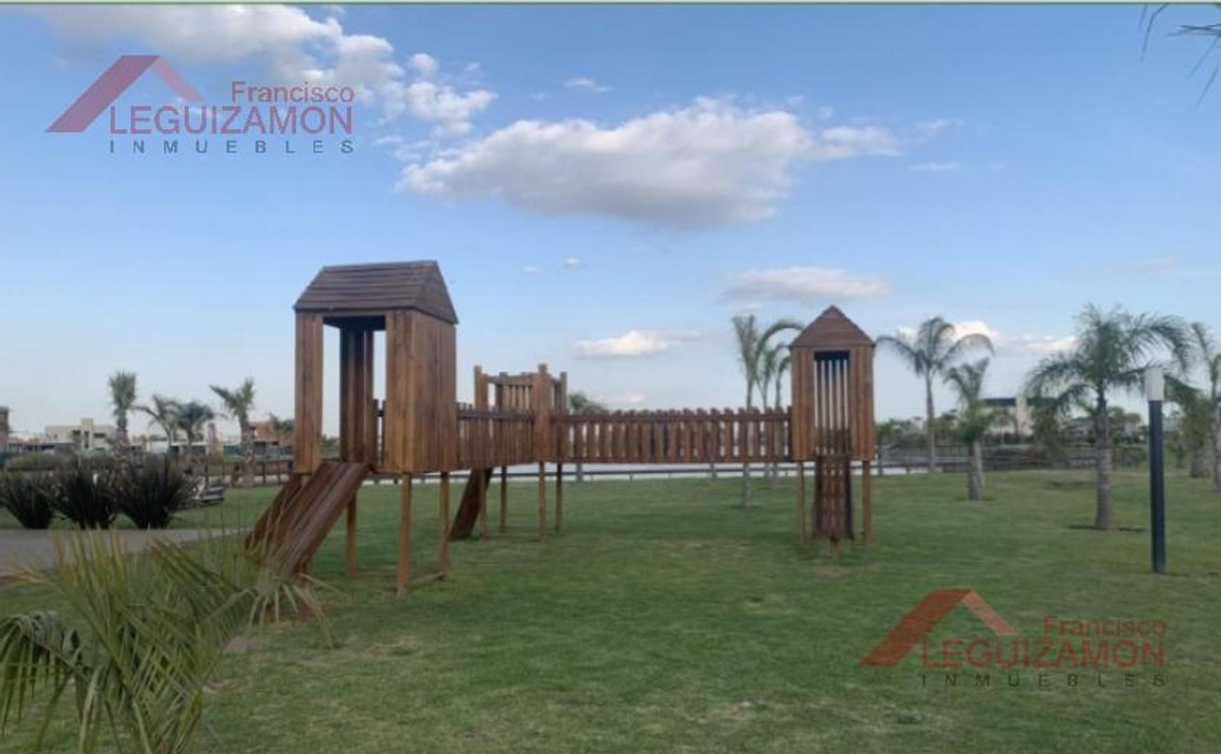 Terreno en Venta de 689,0 m2