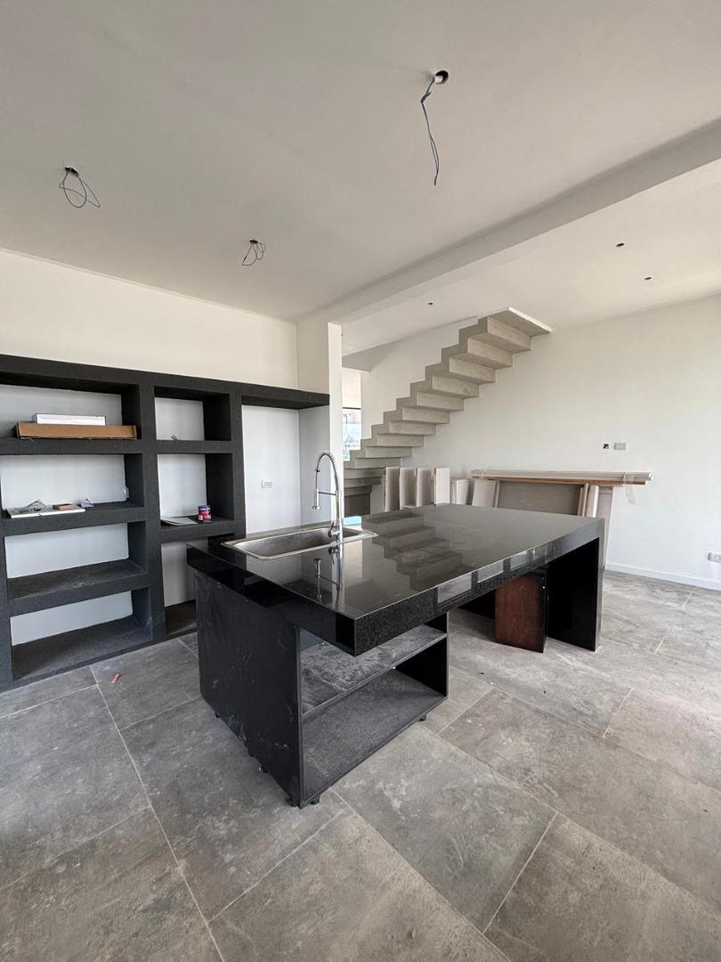 Barrio cerrado Santa Ana Excel Casa diseño 3 dorm a laguna