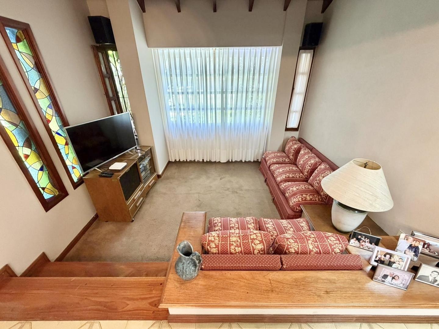 Casa en Venta de 5 dormitorios