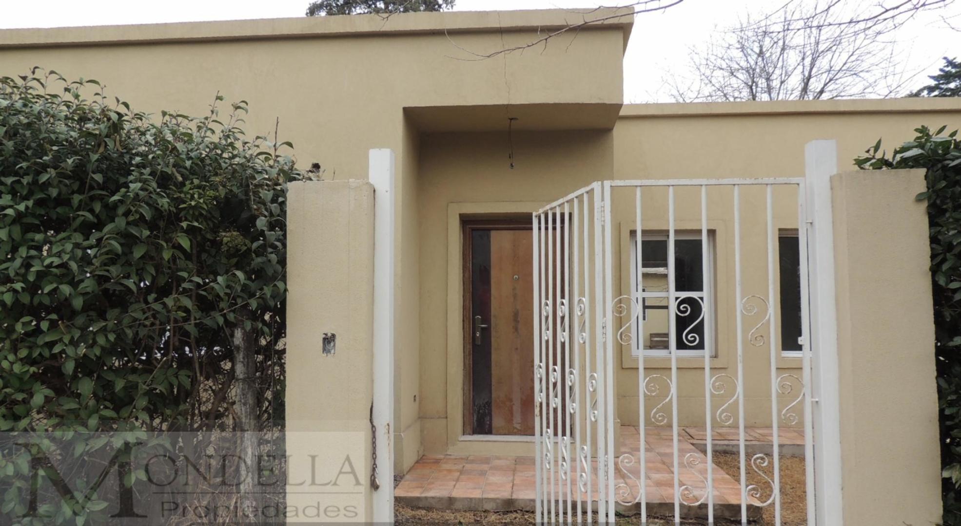 SE VENDE CASA EN PQUE. LELOIR / UDAONDO A ESTRENAR