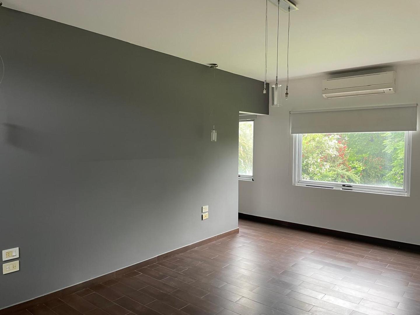 Casa en Venta al Noroeste