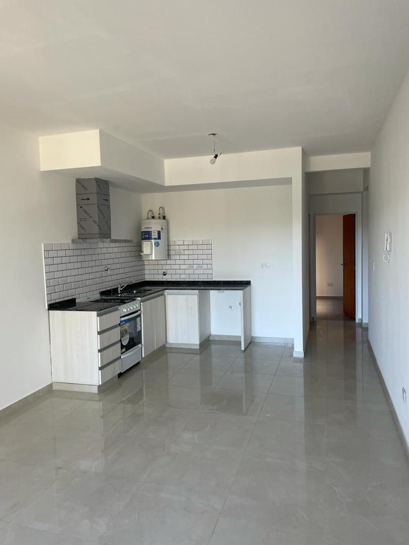 ALQUILER DEPARTAMENTO 2 AMBIENTES  COCHERA OPCIONAL