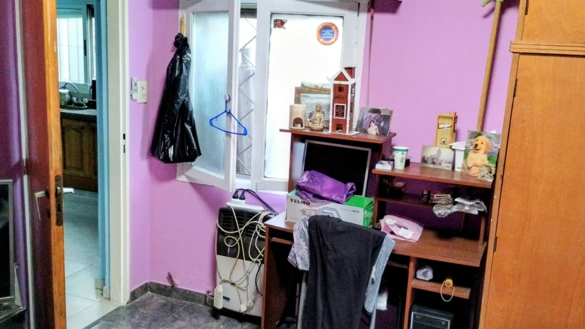 Venta departamento tipo casa 2 ambientes terraza Bernal Oest