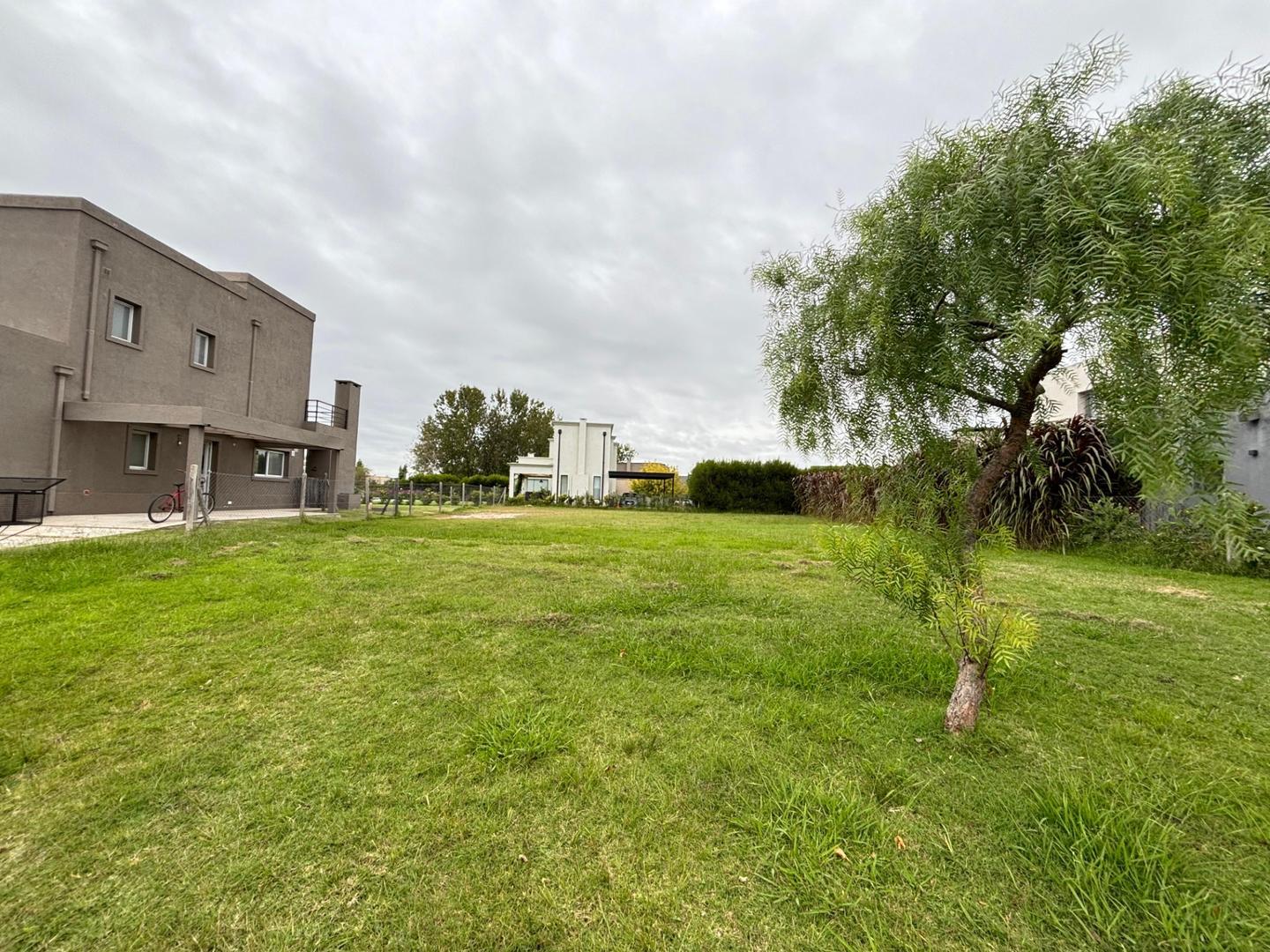 Barrio Islas, El Canton