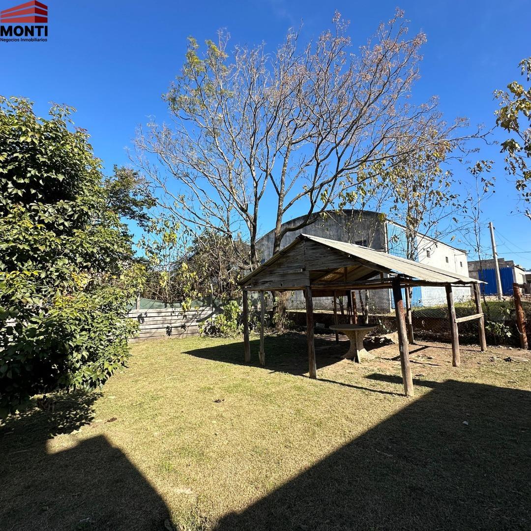 Intendente Gonzalez 2525