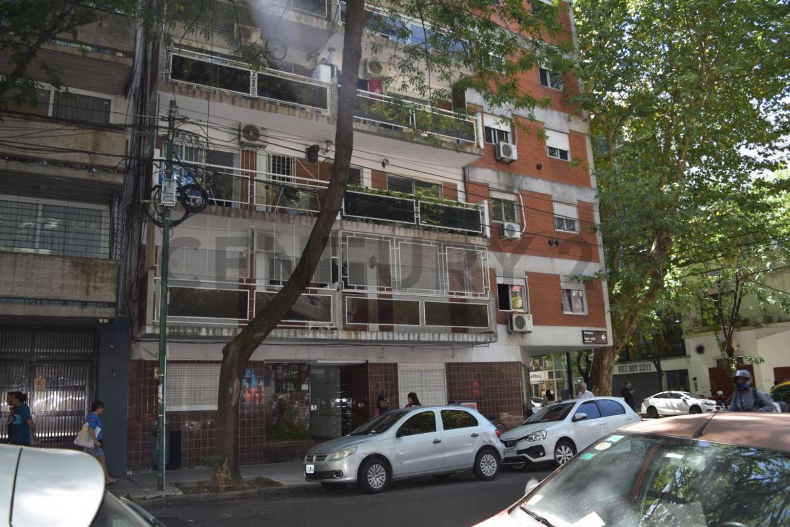 Paraguay 5200, Piso 1