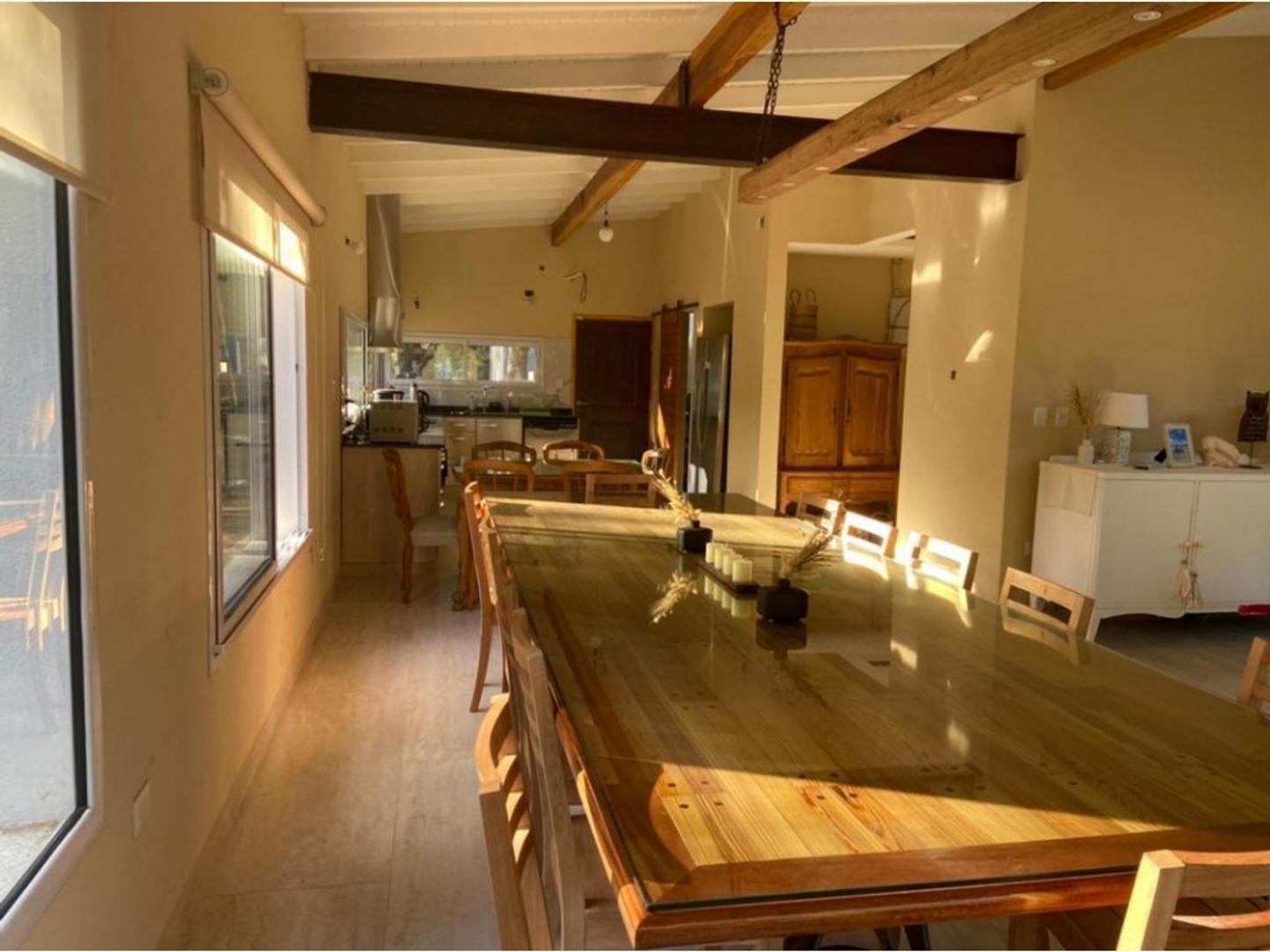 Casa En Venta 5 Ambientes Costa Del Este