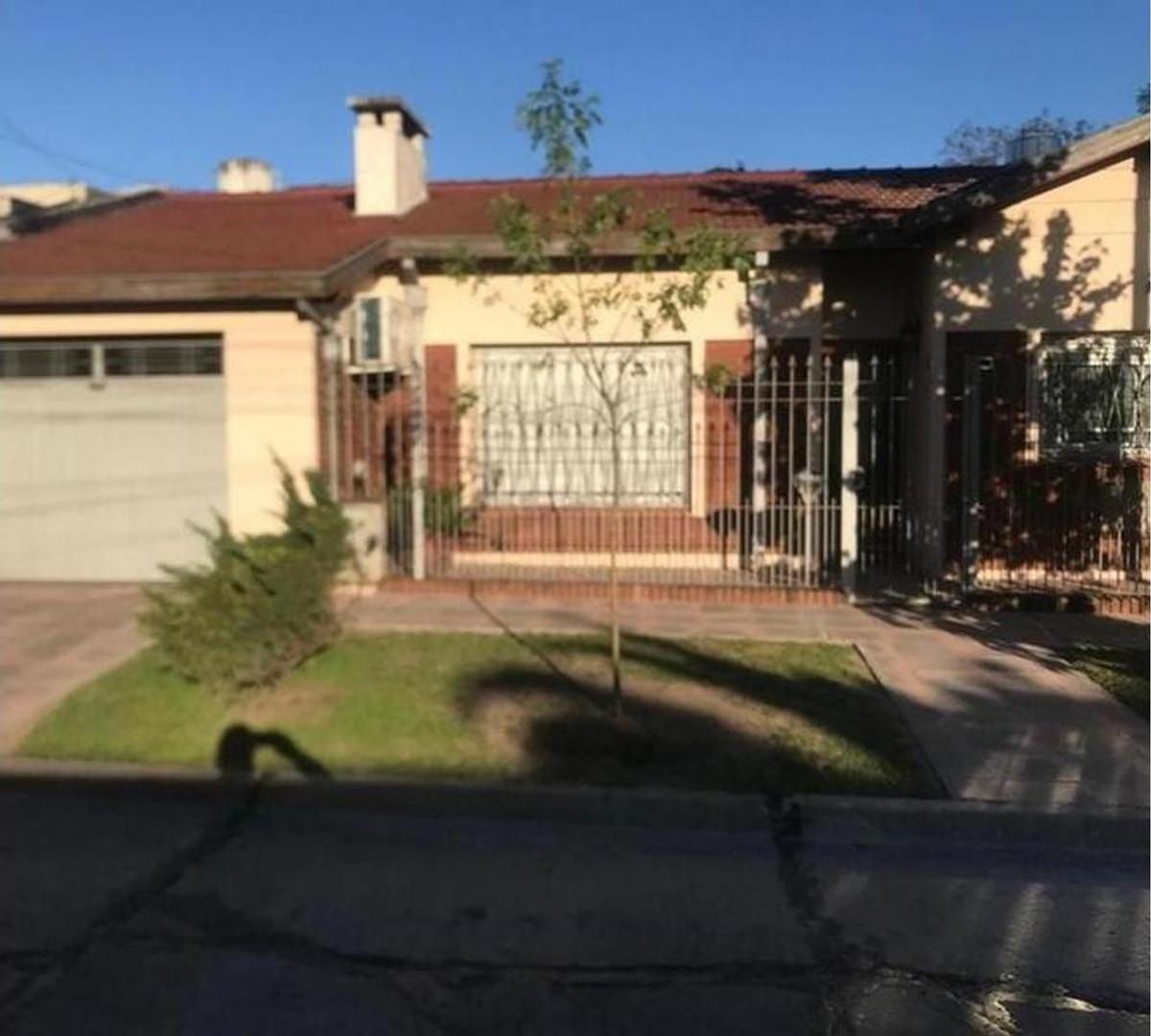 Casa en castelar norte