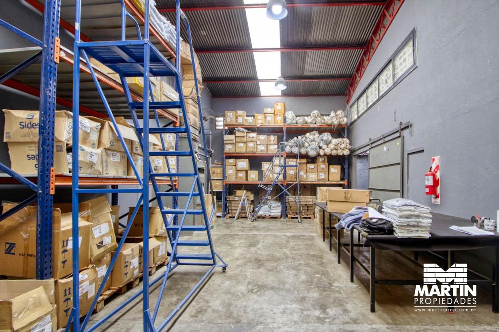 Galpon en Alquiler en Martinez, USD 3.000