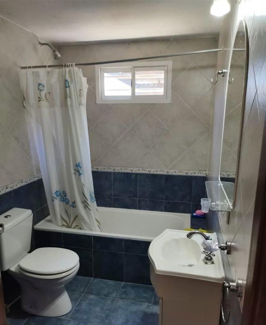 Depto Tipo Casa 3 ambientes con 1 baño