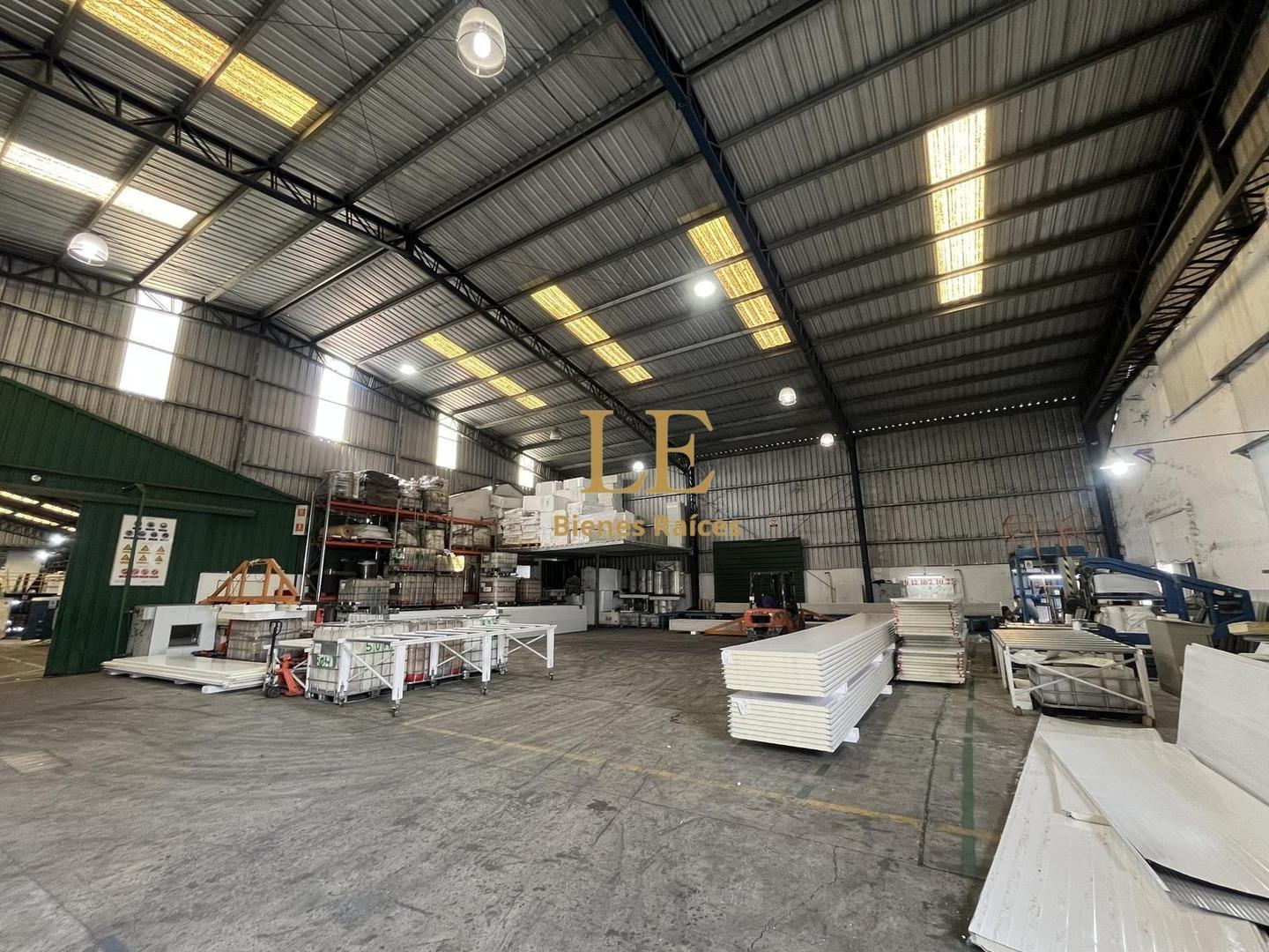 Galpon en Alquiler, FOT 100