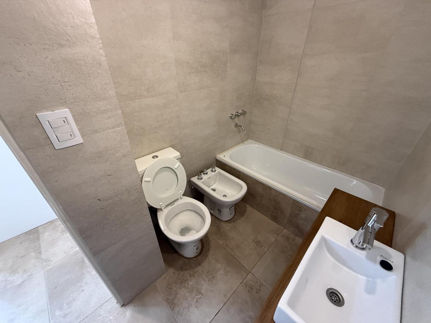 Departamento 2 ambientes con 1 baño