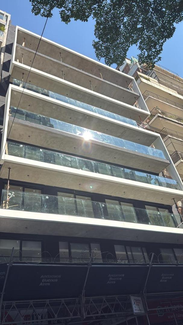 1 Ambiente al Frente con Balcón | Full Amenities en Palermo