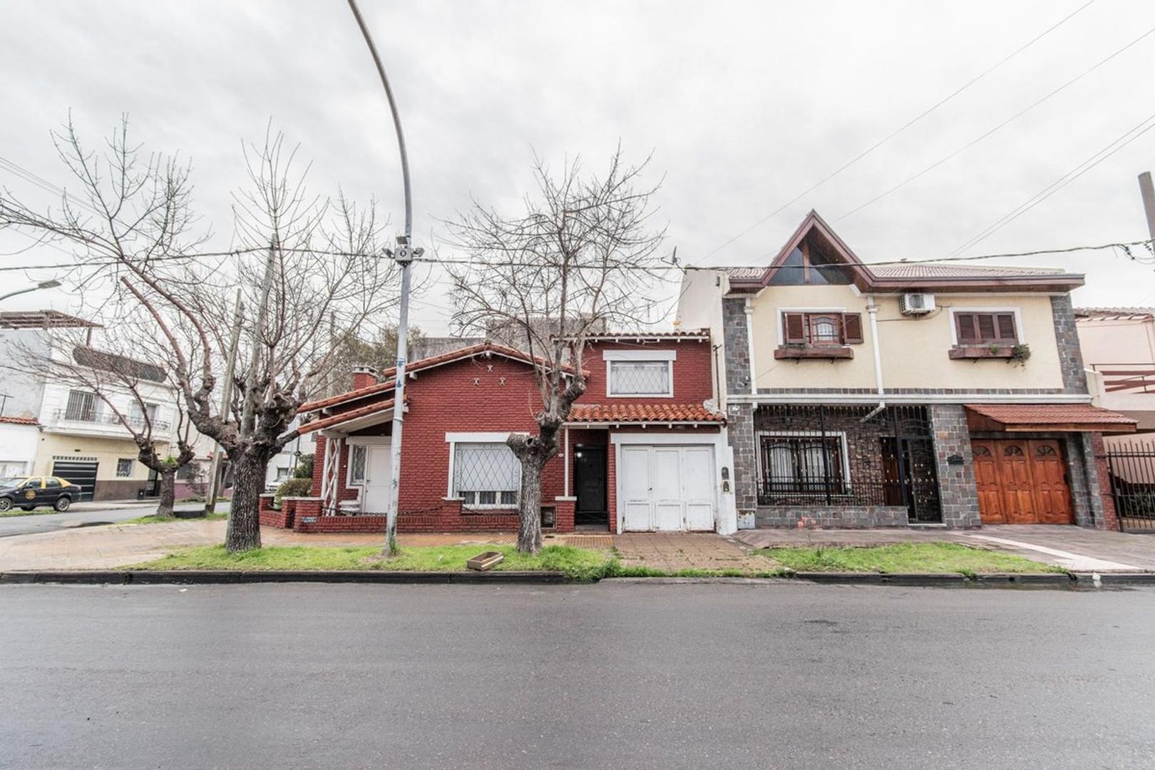VENTA CASA 5 amb-LANUS ESTE