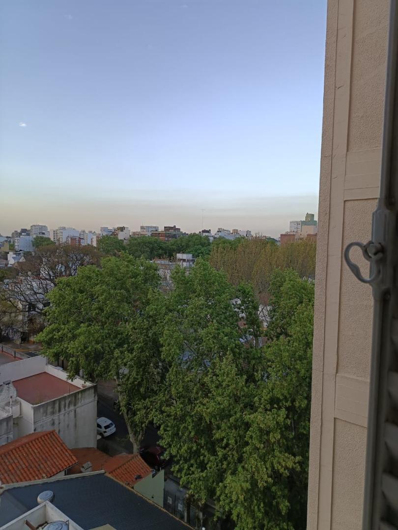 Departamento 3 Ambientes sin Muebles en Olivos.