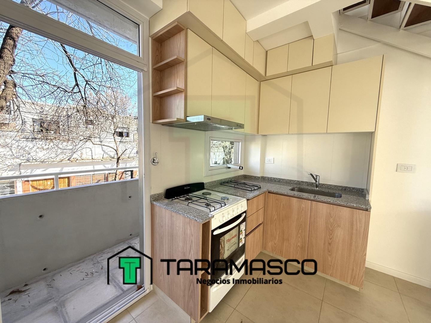 Depto Tipo Casa en Venta de 2 ambientes