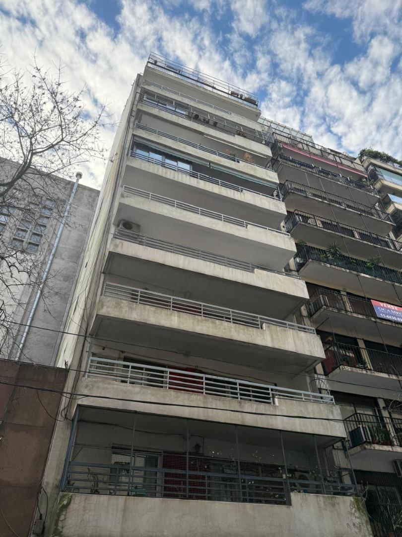 DEPARTAMENTO 4 AMB EN RECOLETA CON BALCON 