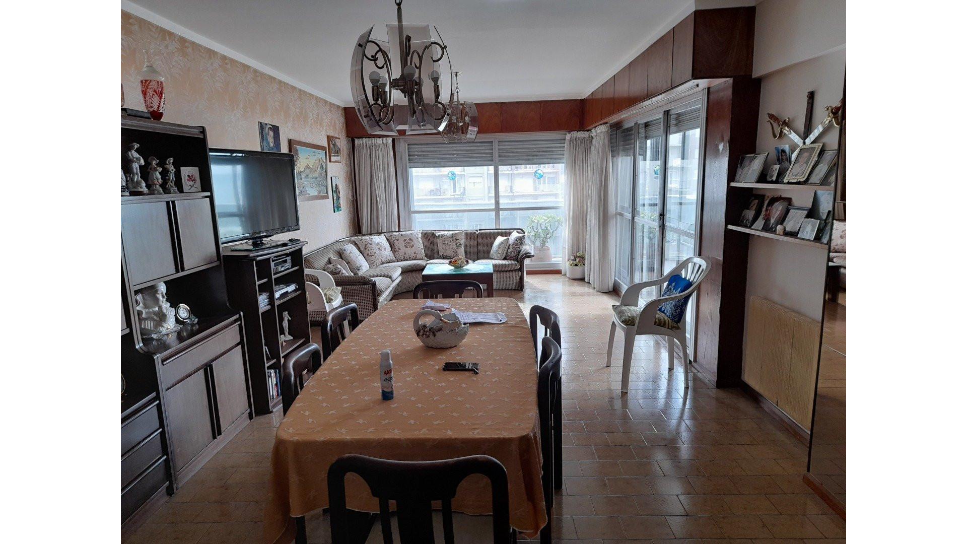 Departamento 4 ambientes con 3 baños