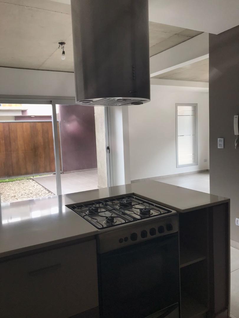 Casa en Alquiler al Norte