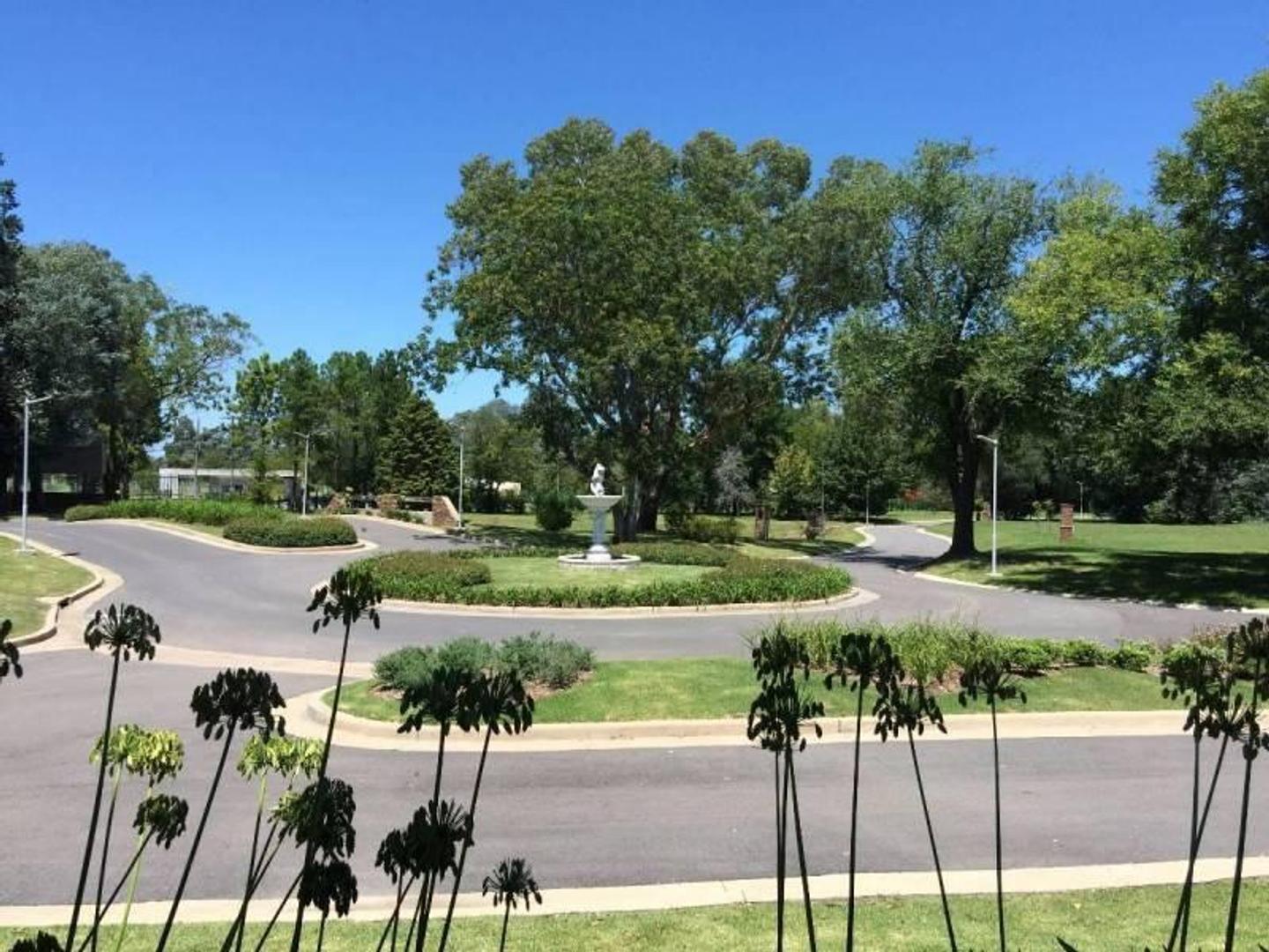 ADG. Venta Lote en Barrio Monet, Los Cardales