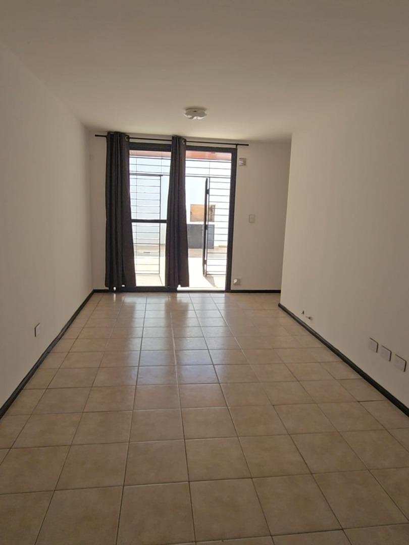 Maetro Vidal 164 , Piso PB