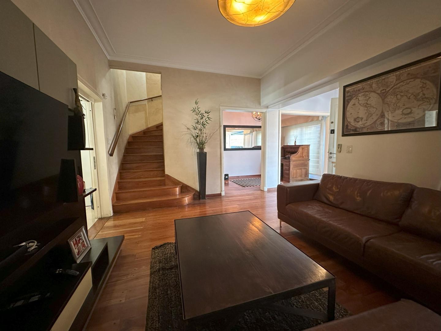 Casa en Venta en Temperley, USD 388.000