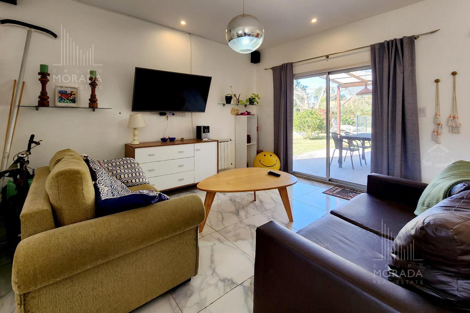 Casa en Venta con 2 cocheras