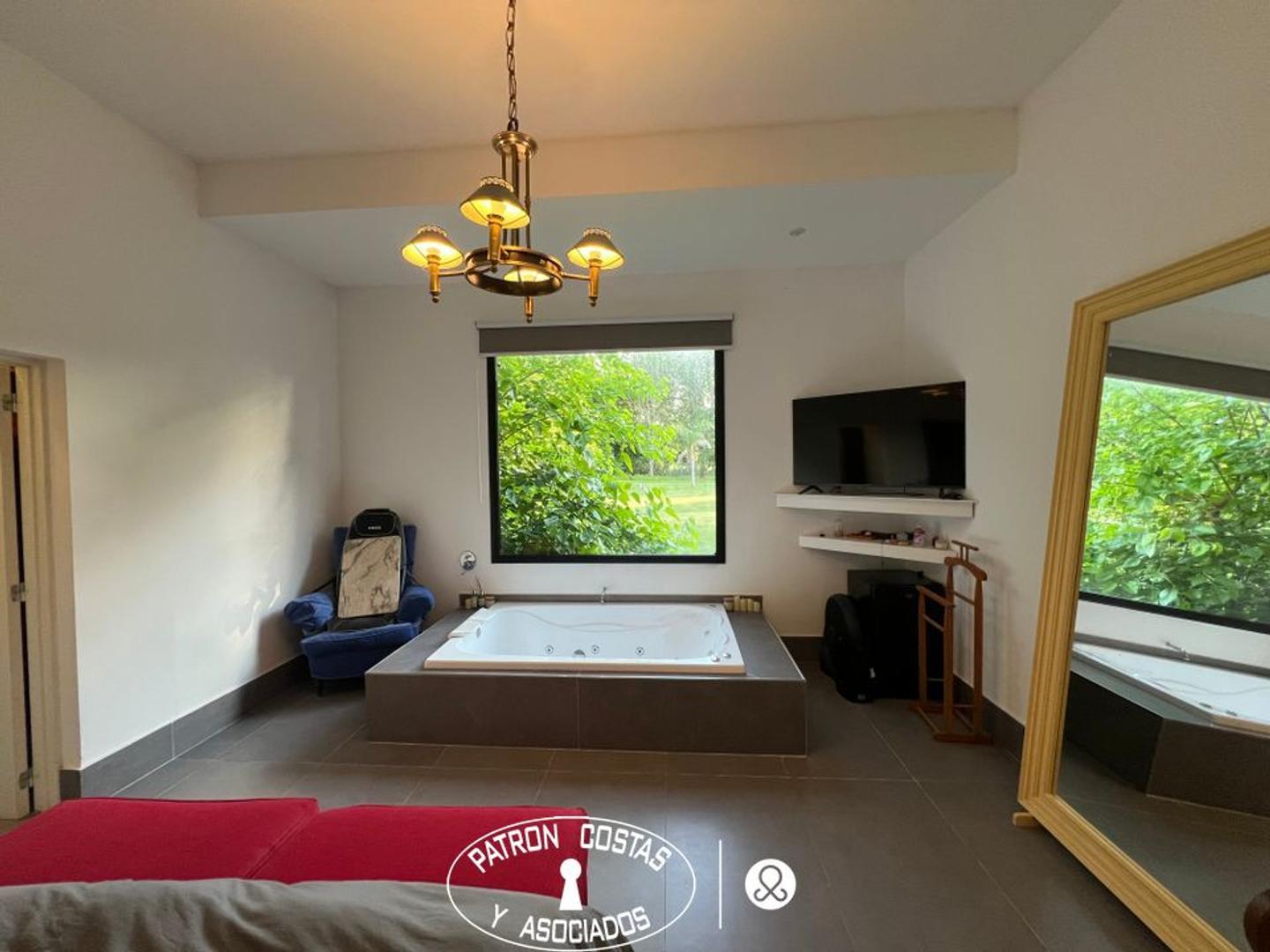 Club de Campo Santa Catalina 100