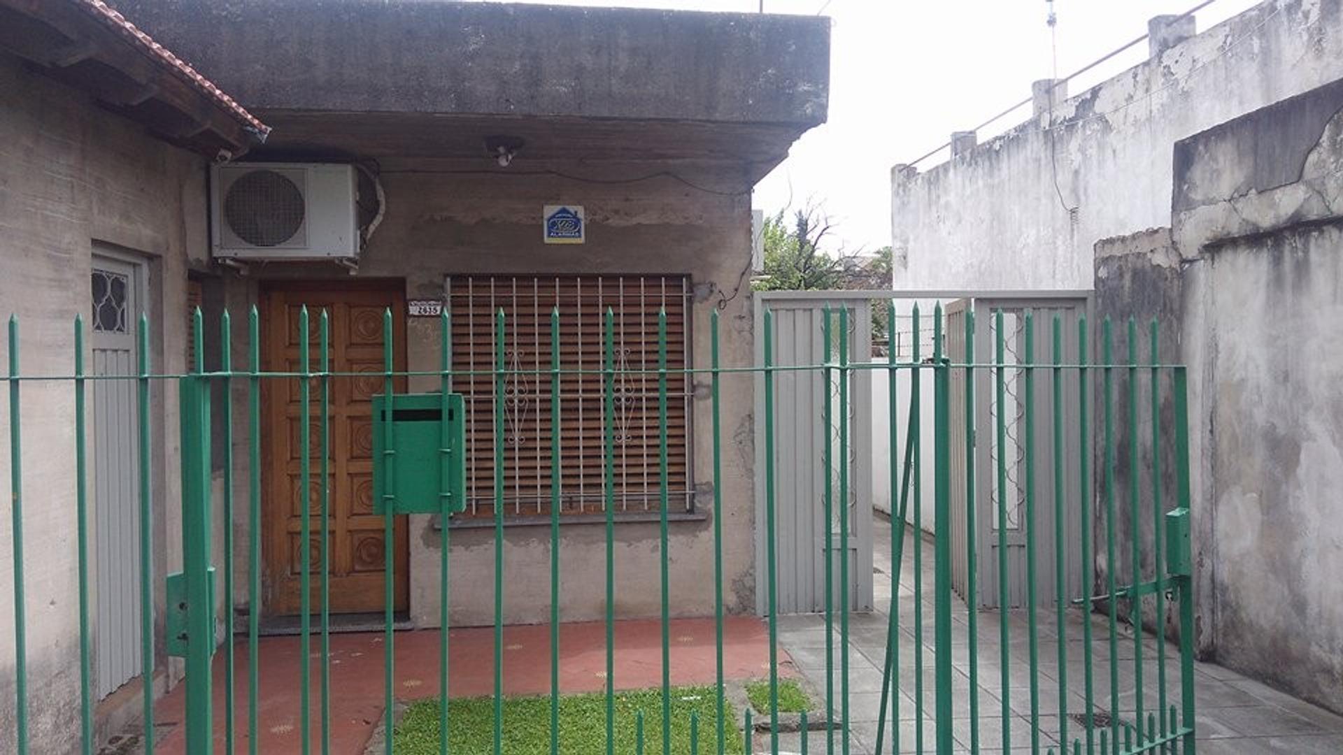 Boulevard De Los Italianos  2557