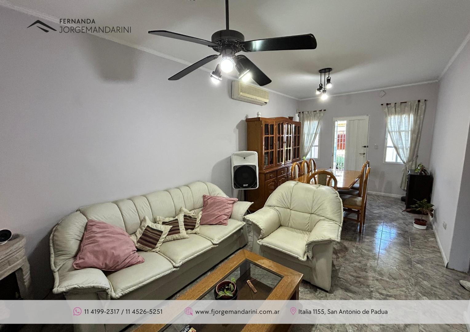 Casa en Venta con 1 cochera