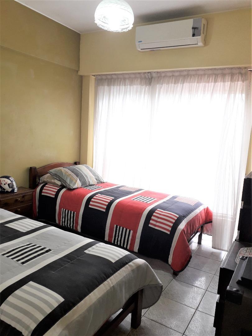 Hermoso departamento 4 ambientes Céntrico