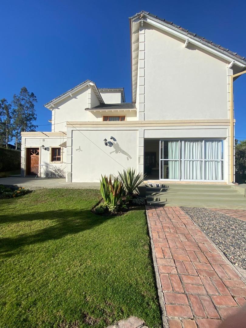 Casa en Venta de 4 dormitorios
