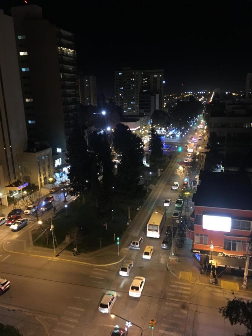 Avda Argentina 400 , Piso 9