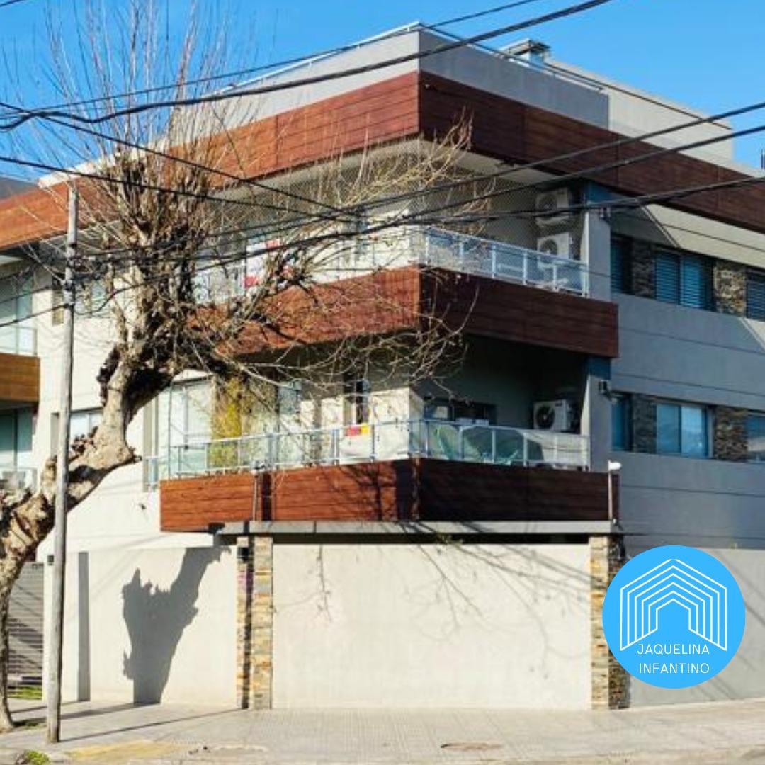 Departamento 5 ambientes - 2 cocheras - Ramos Mejía