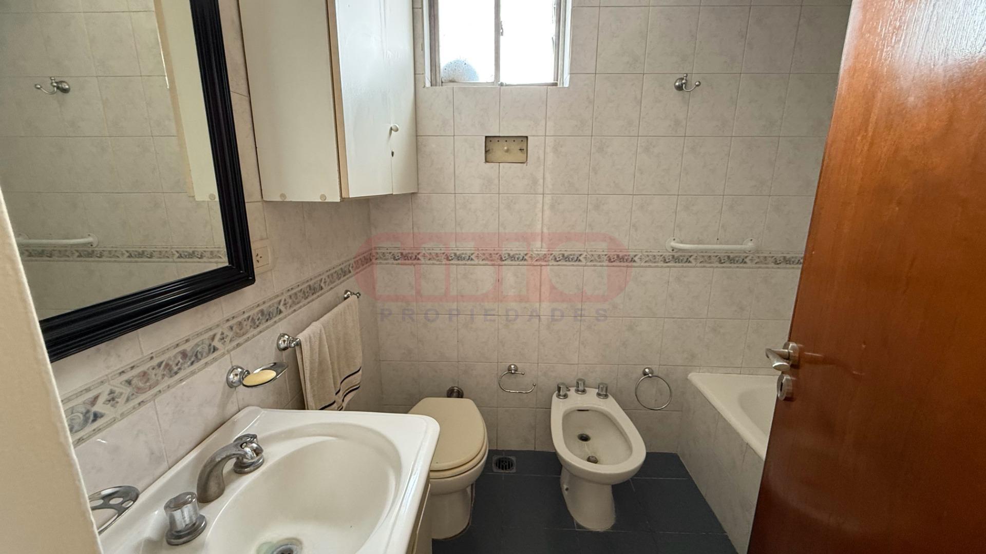 Departamento en Venta en Martinez, USD 133.000