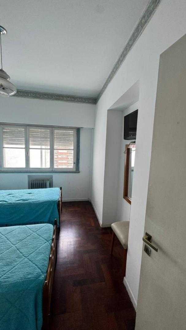 Av Colón 2200, Piso 9