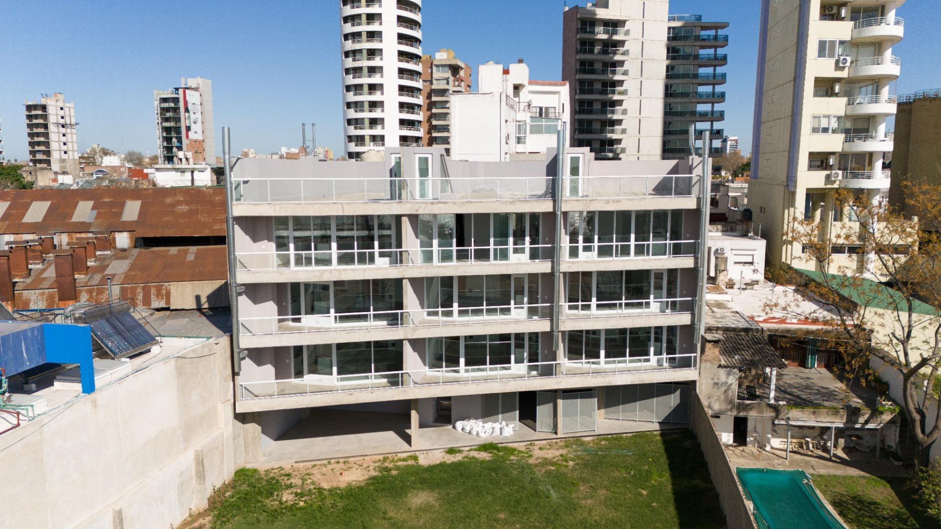 EMPRENDIMIENTO EN ARROYITO, VISTA RIO Y CON COCHERA!