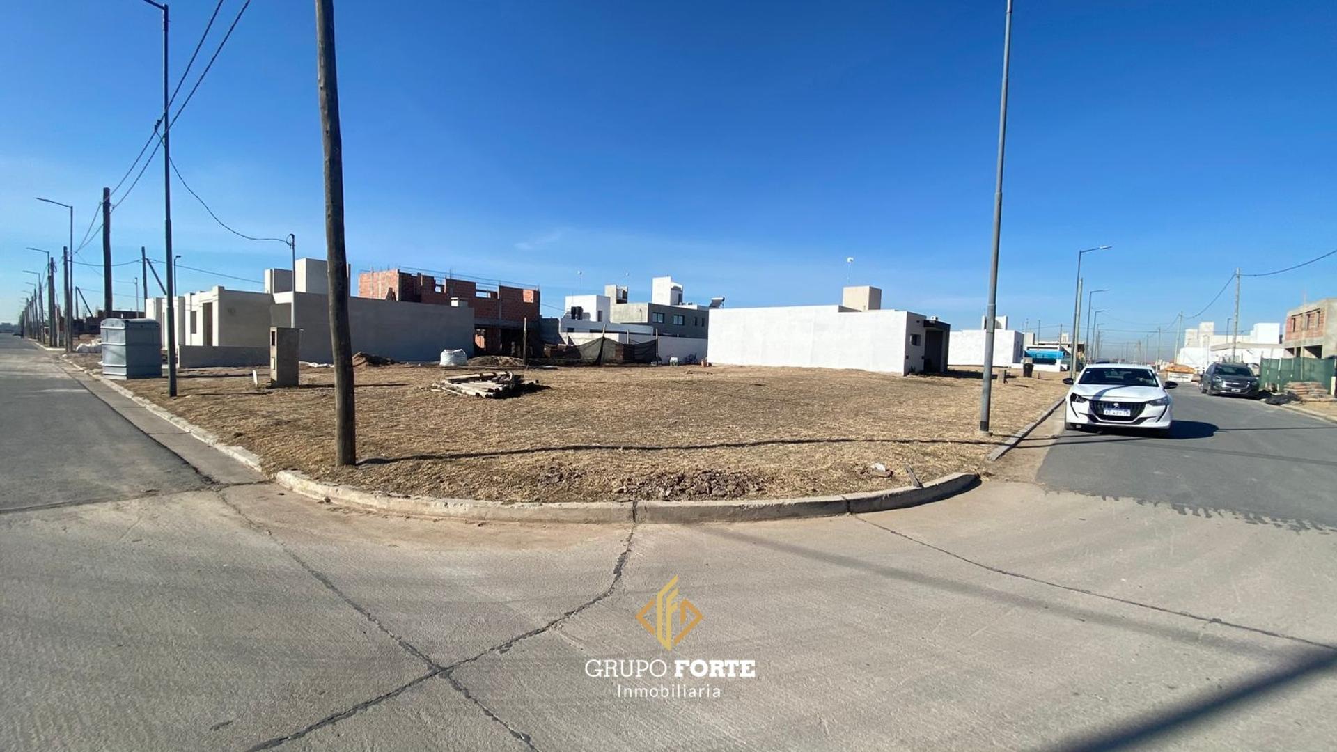 LOTE EN QUEBRADAS DE MANANTIALES - APTO DUPLEX  