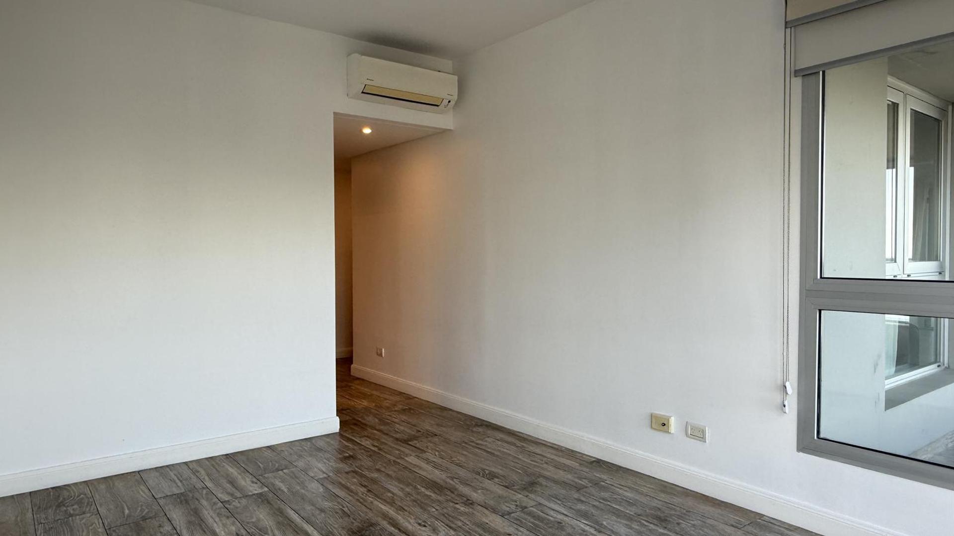 Departamento en Alquiler con 2 cocheras