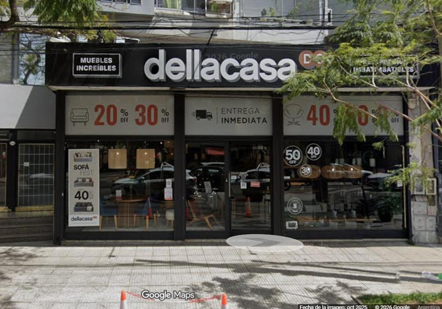 Sobre Libertador a metros del Puerto de Olivos con Expensas BAJAS